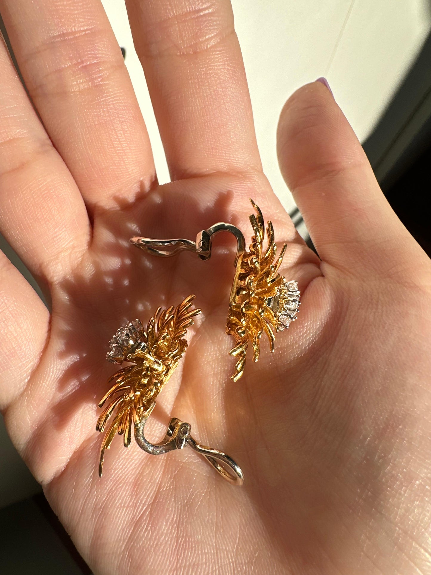 En Tremblant Estate 18K Yellow Gold Diamond Starburst Ear-Clips