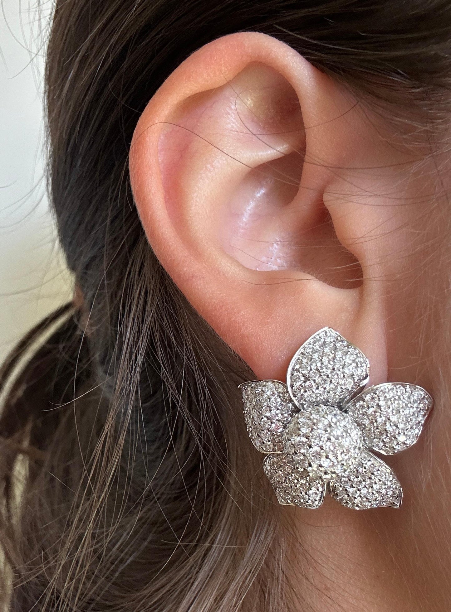 18k Floral Diamond Ear Clips