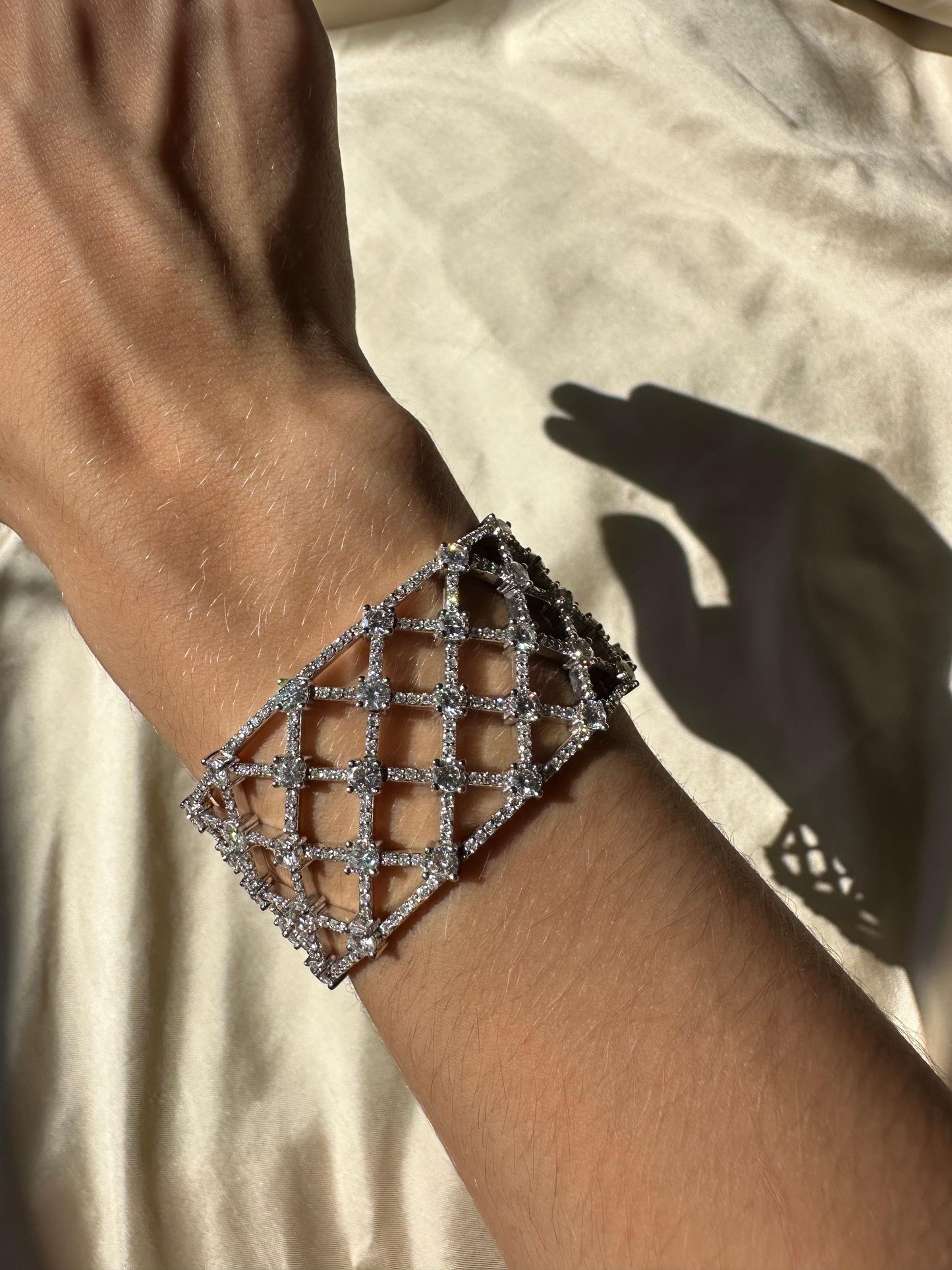 14K White Gold Diamond Lattice Bracelet - 7.25 inches