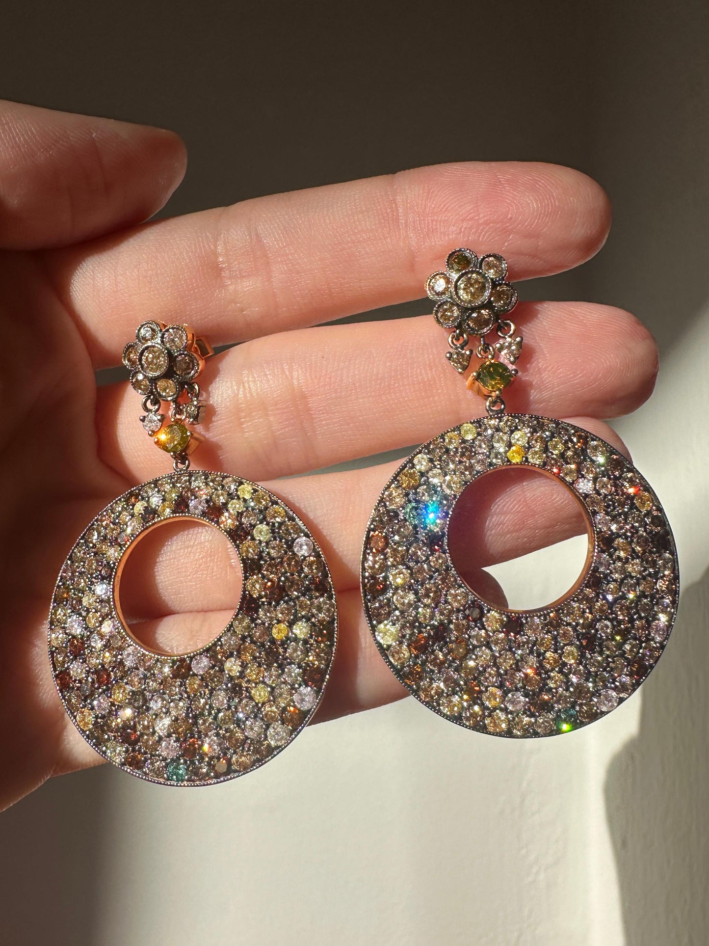 18K Yellow Gold Multicolor Diamond Earrings