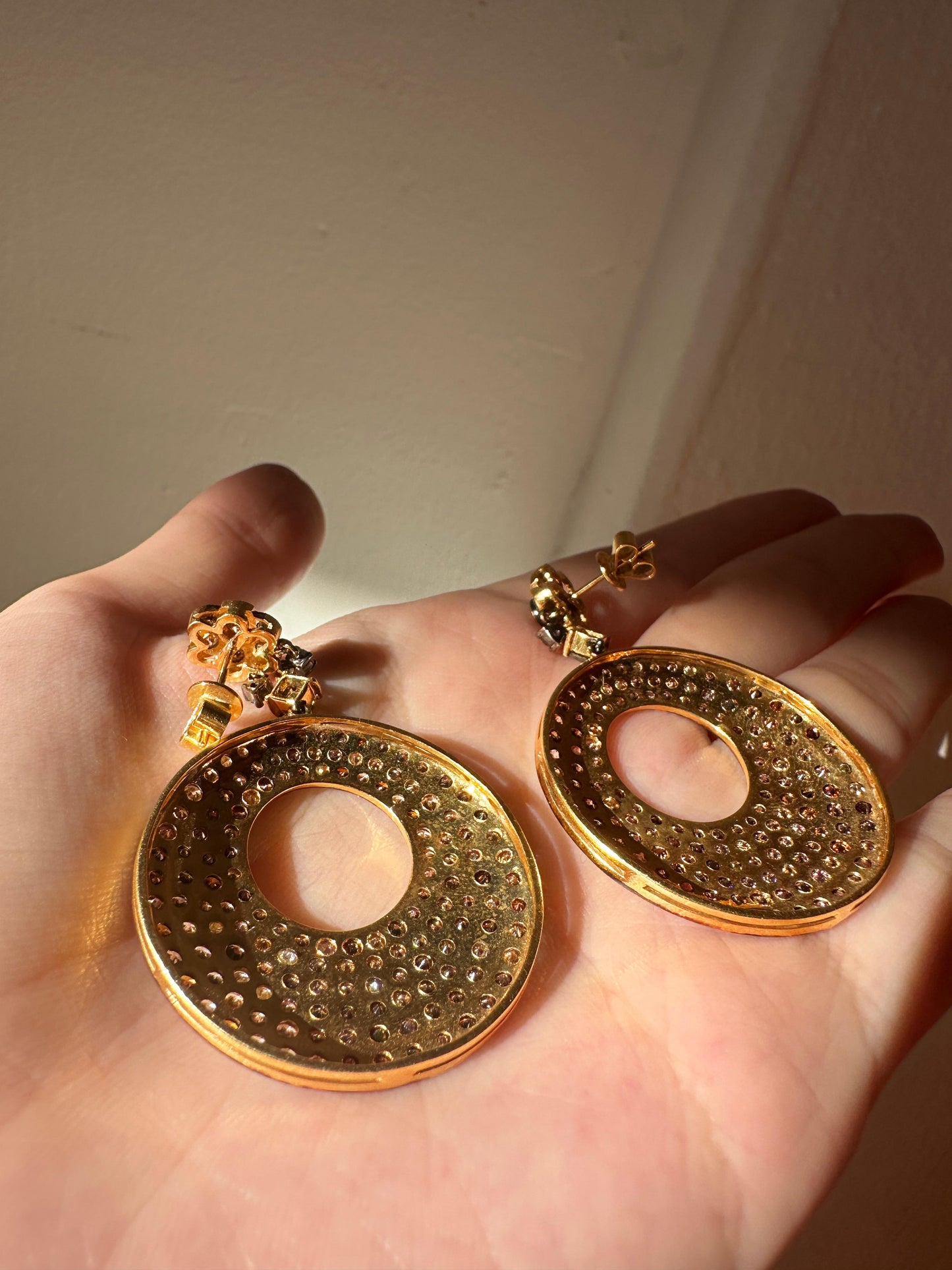 18K Yellow Gold Multicolor Diamond Earrings
