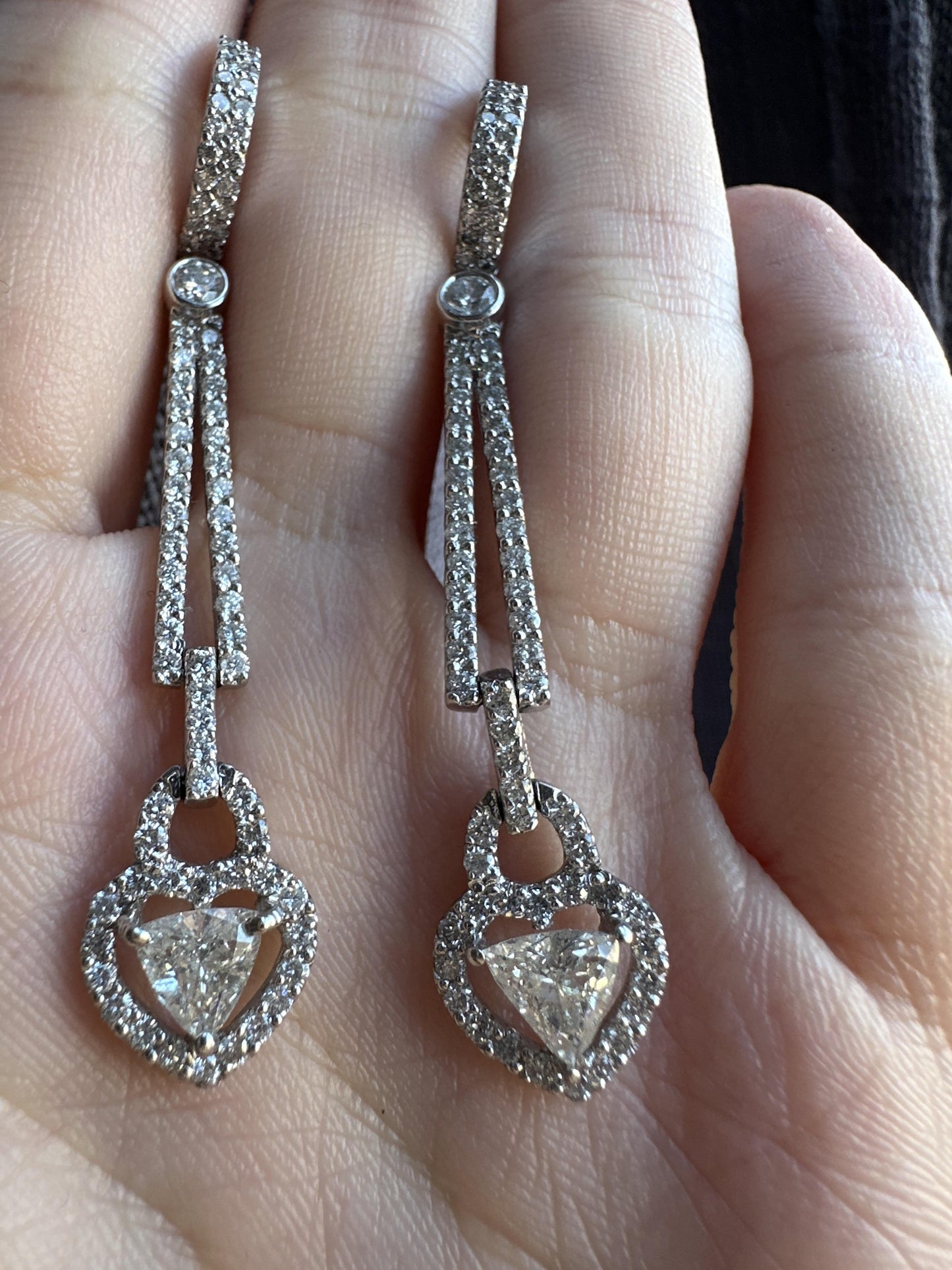 18K White Gold Trillion Cut Diamond Heart Drop Earrings