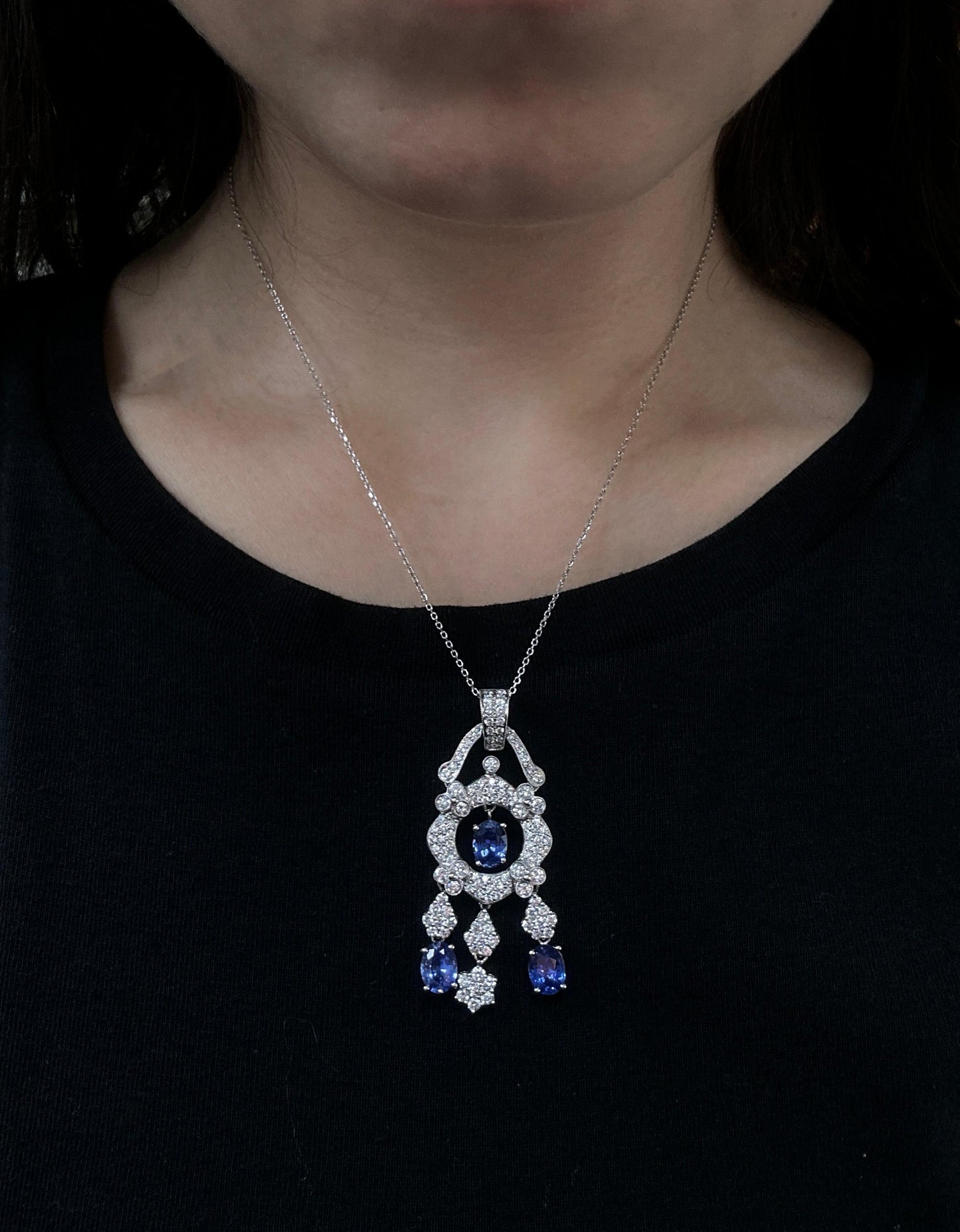 18K White Gold Diamond and Sapphire Pendant Necklace