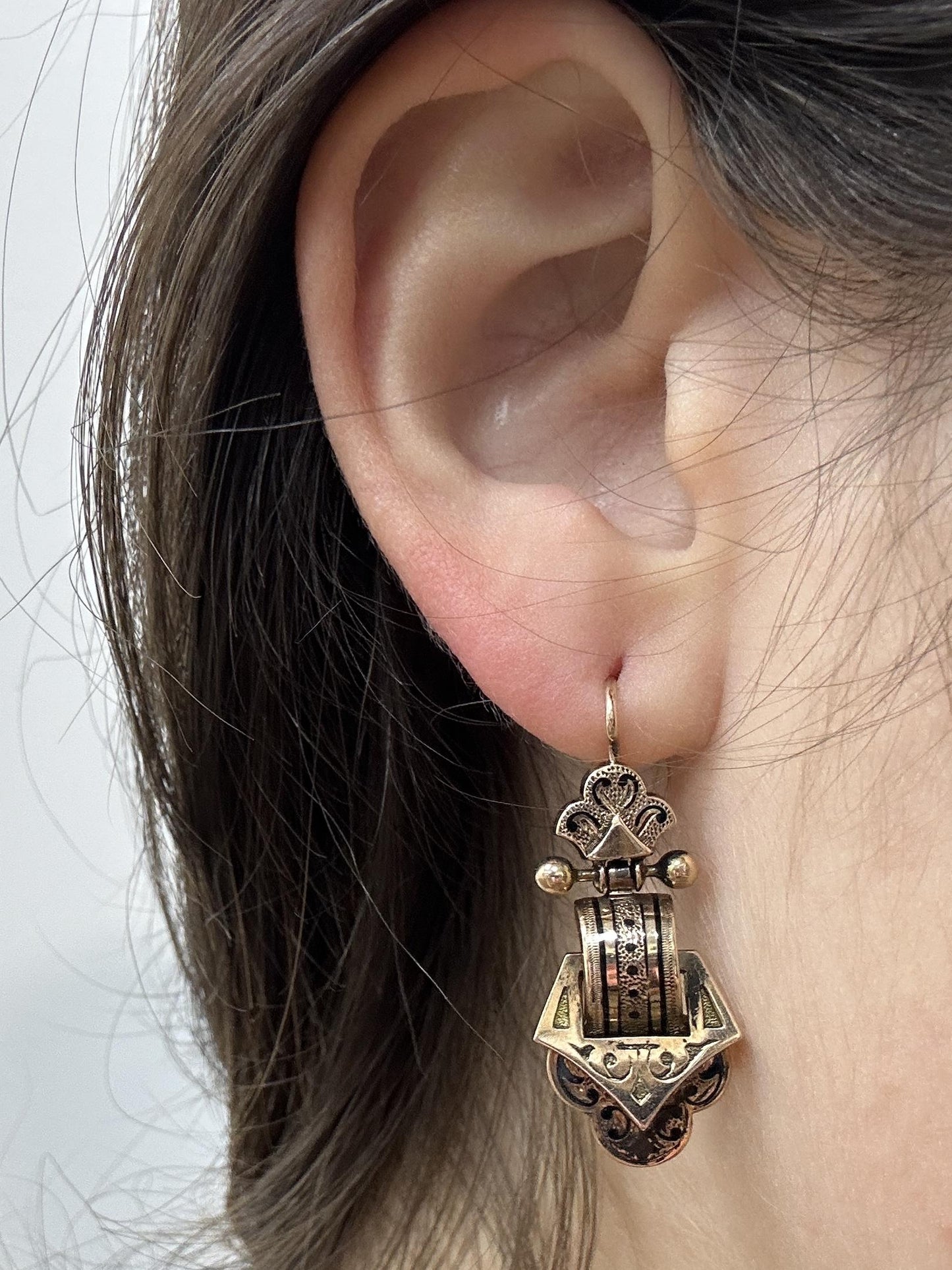14k Victorian Taille D'epargne Earrings