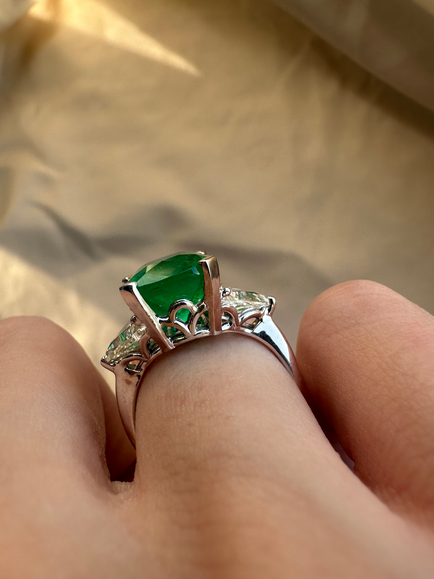 18k White Gold Columbian Cushion Natural Emerald and Trillion Cut Diamond Ring