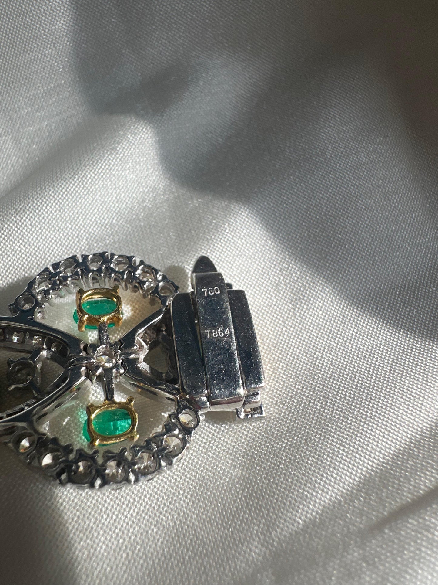 18K Two Tone Diamond and Emerald Bracelet