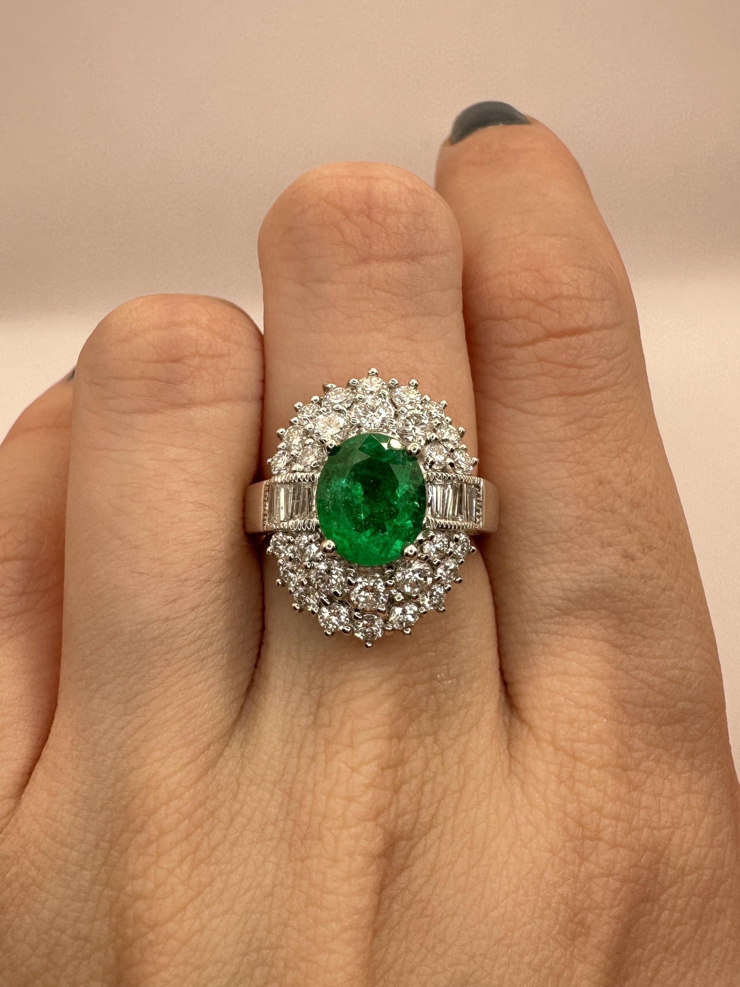 18k Diamond and Emerald Ring