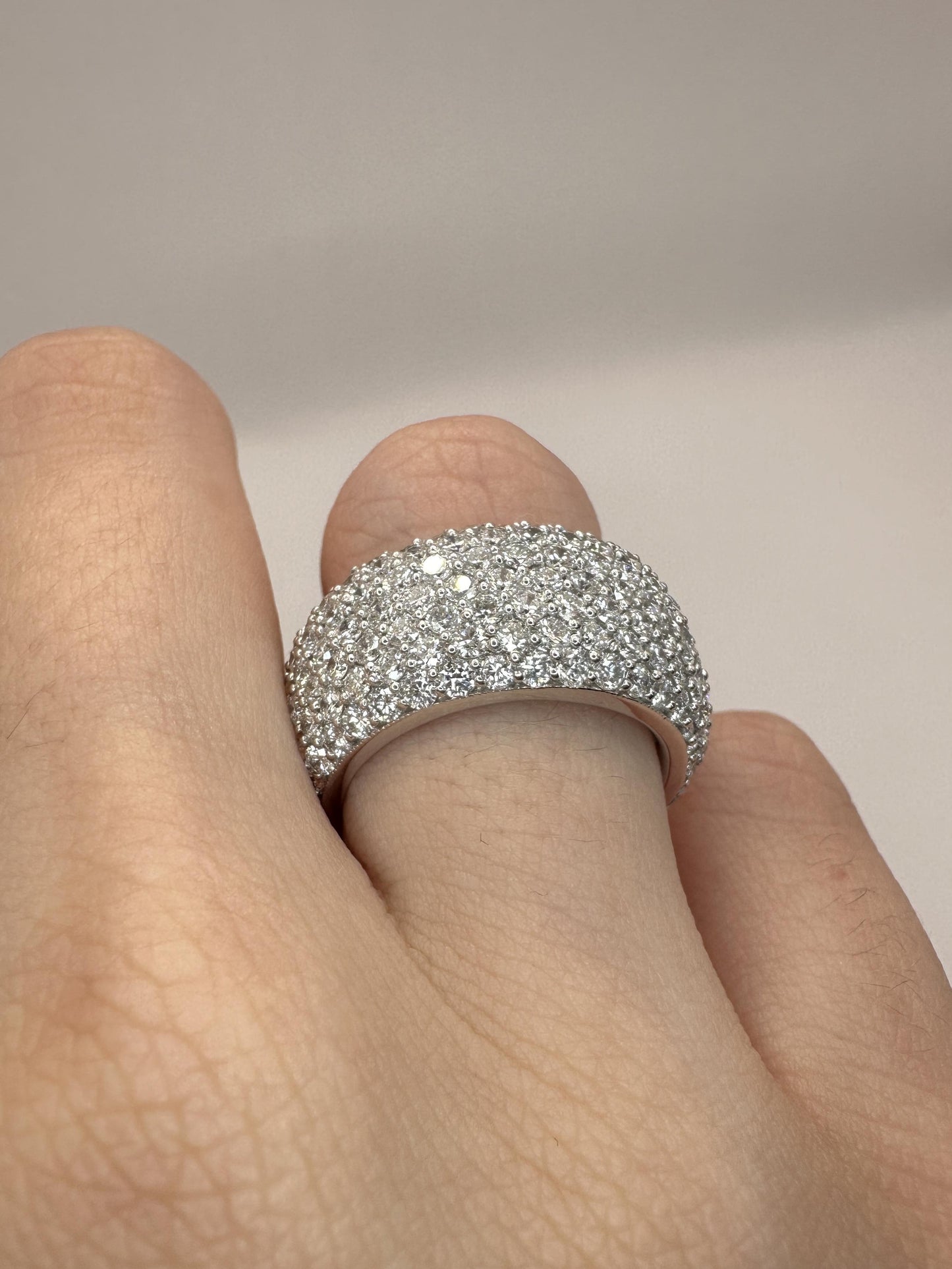18k Diamond Wide Band Ring