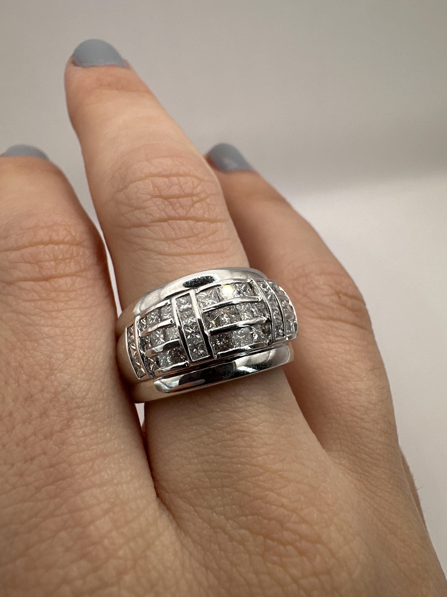 18k Diamond Wide Band Ring