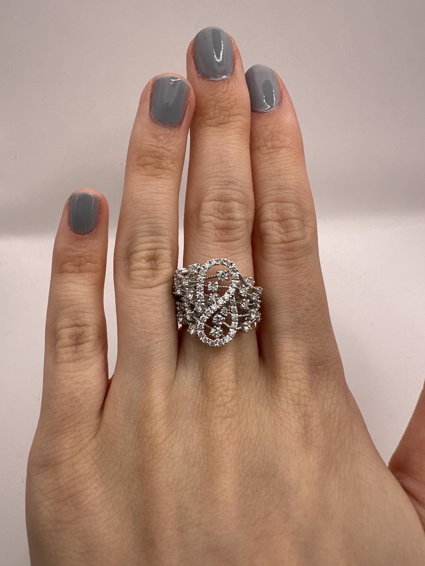 18k Diamond Ring