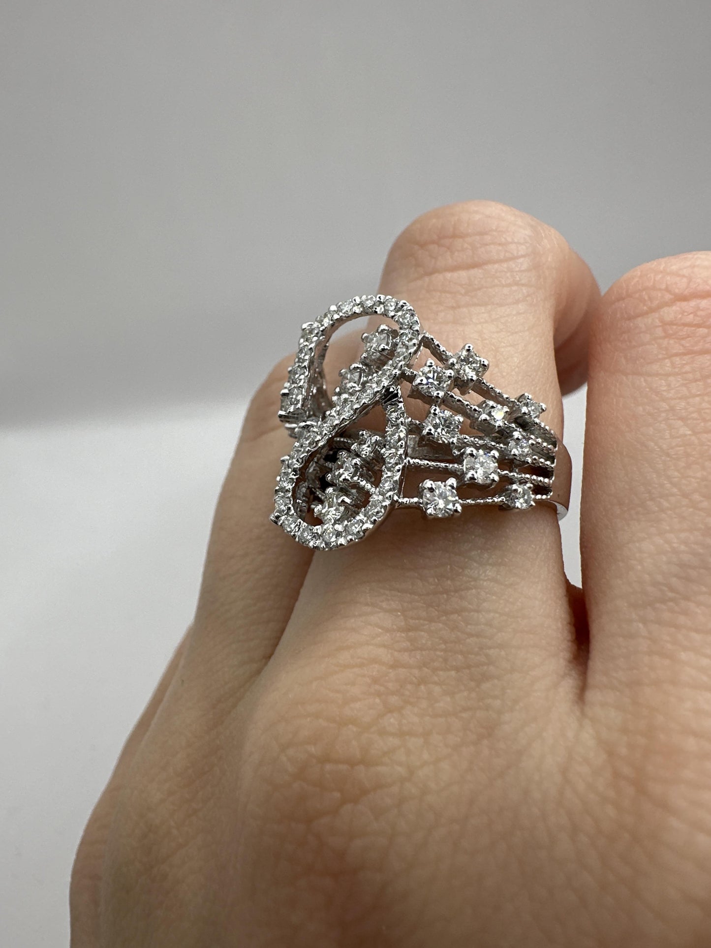 18k Diamond Ring