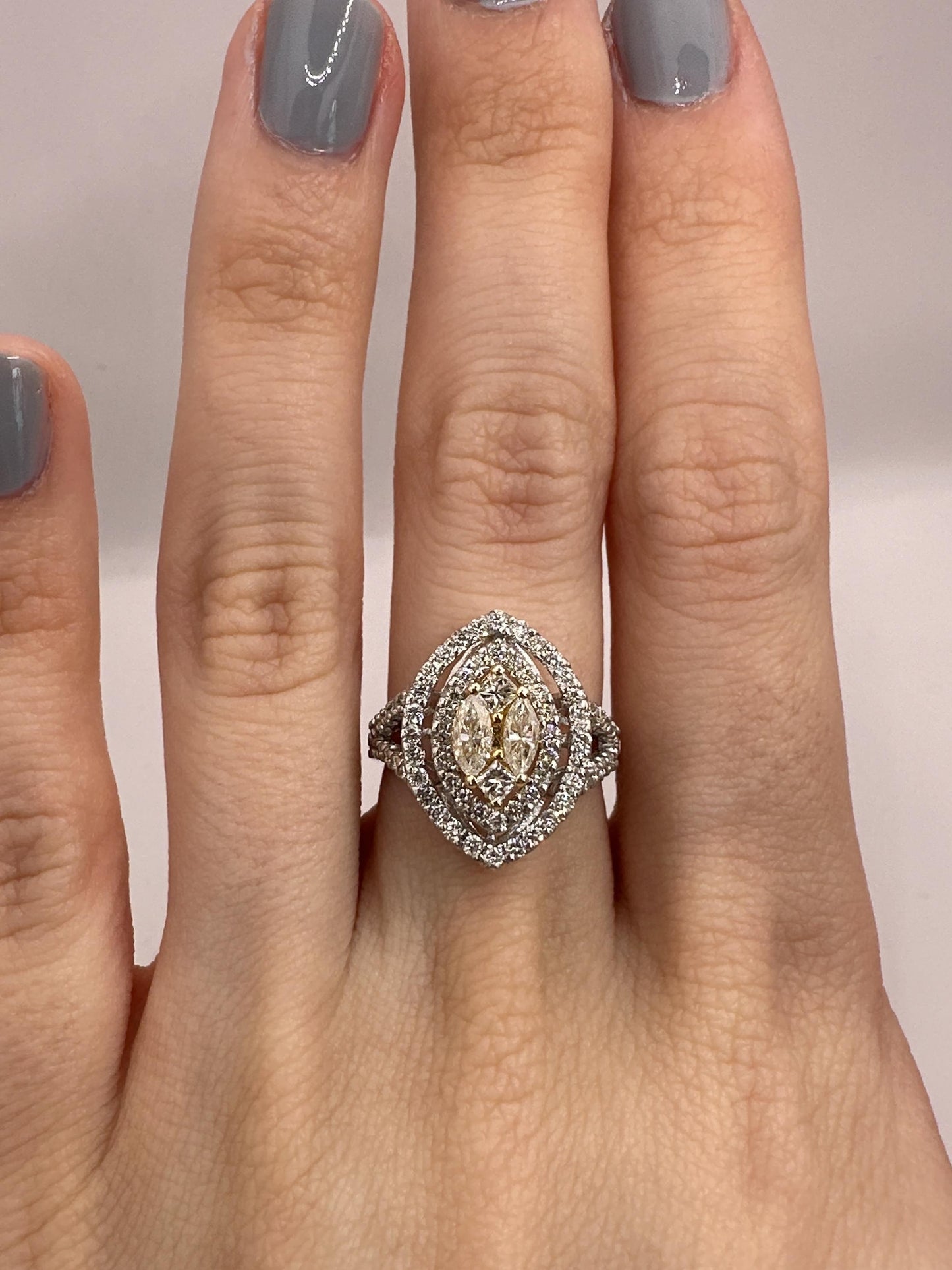 18k Marquise and Princess Cut Diamond Ring