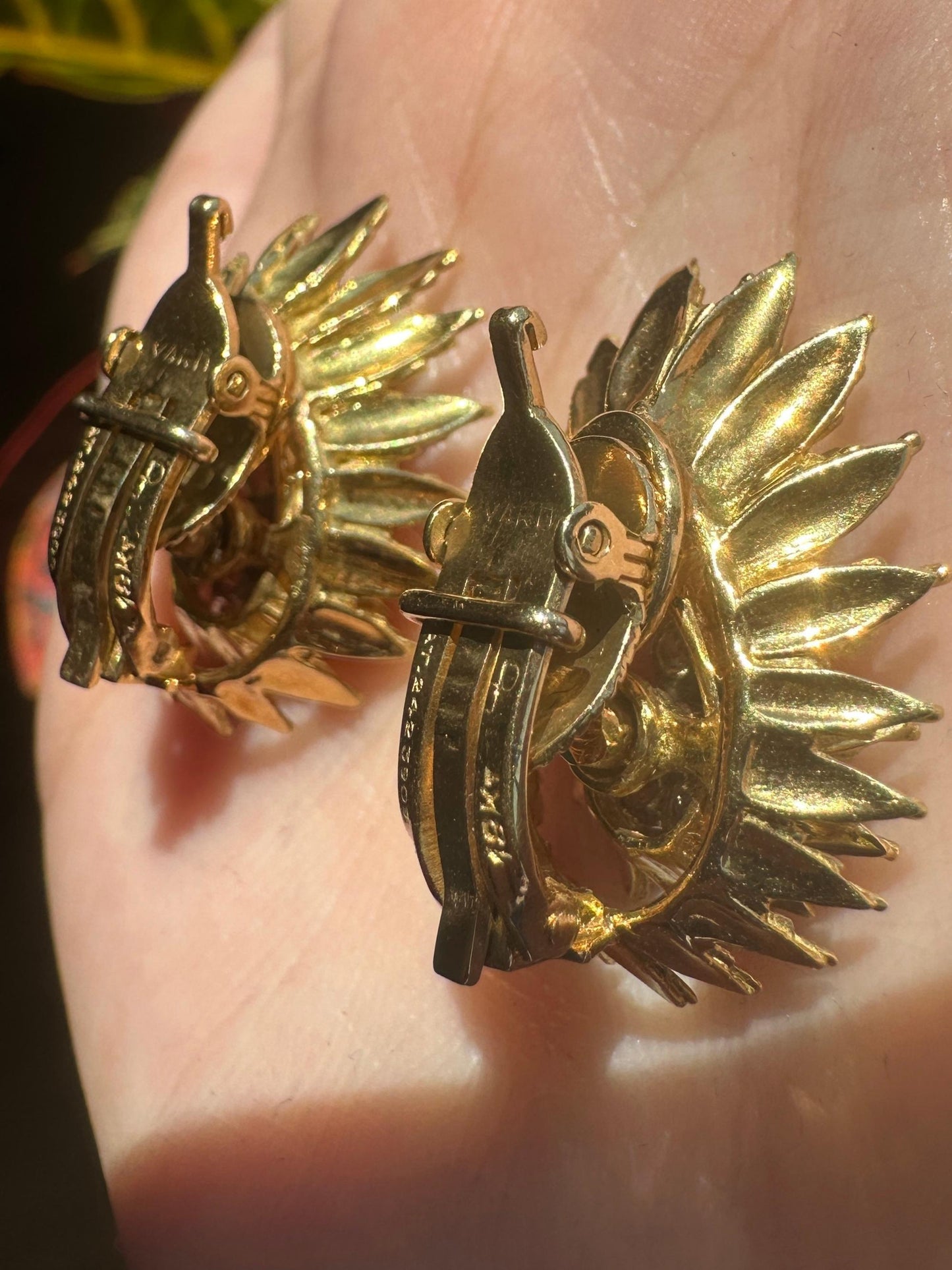 18k Estate Diamond Earrings Signed Yard