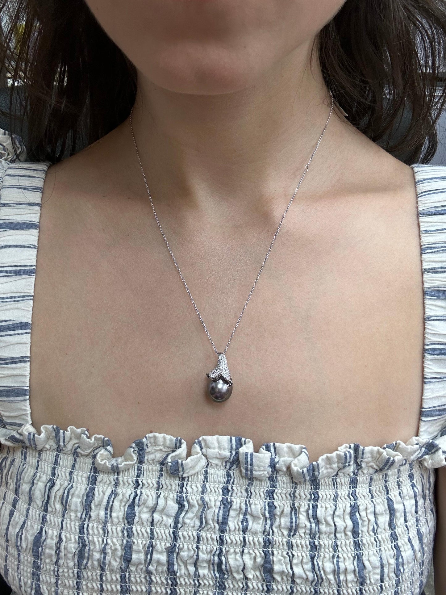 18K White Gold Diamond & Pearl Pendant Necklace – 18" Chain, 0.27ct Diamonds