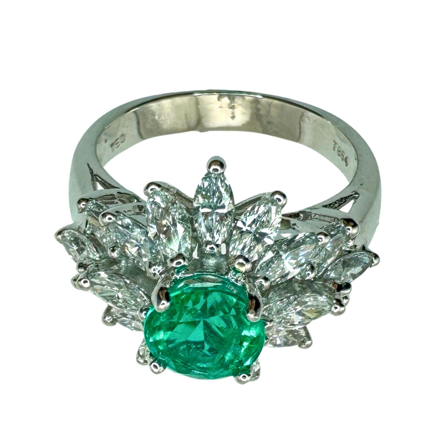 18k Diamond and Emerald Ring