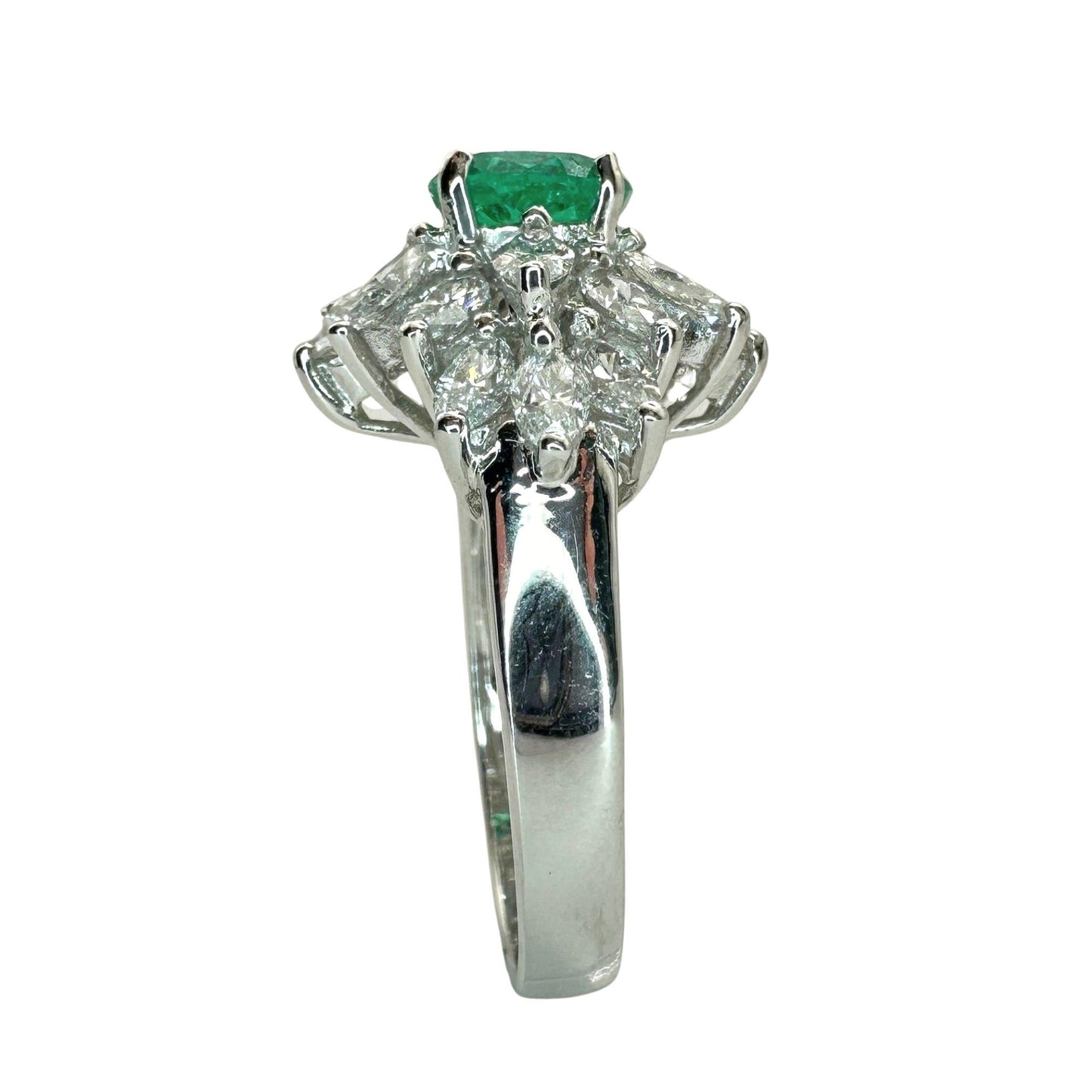 18k Diamond and Emerald Ring