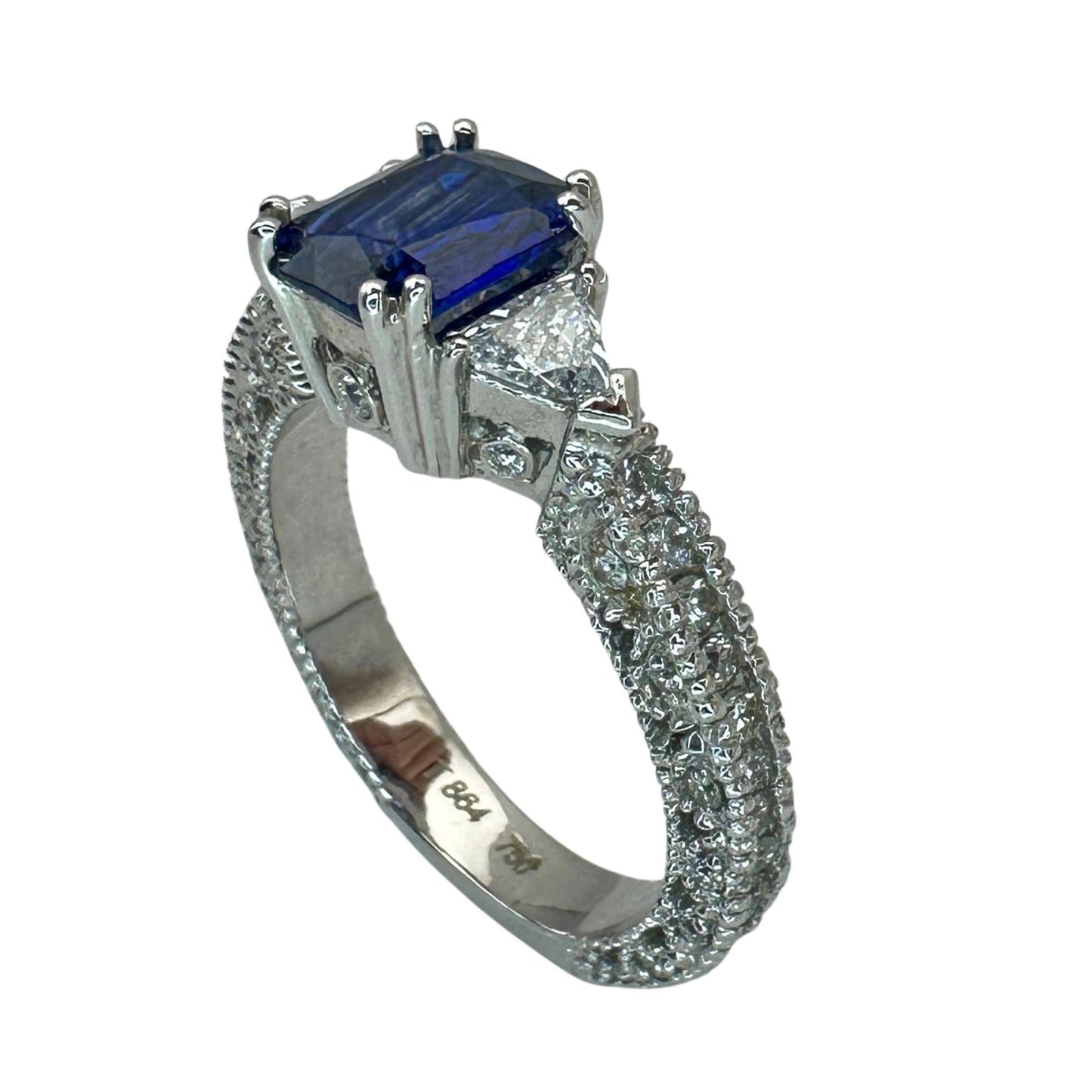 18k Diamond and Sapphire Ring