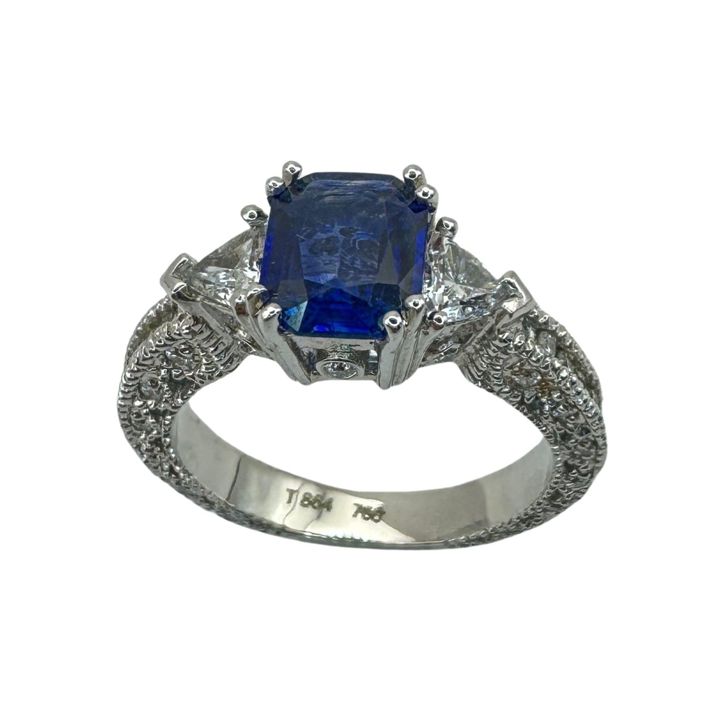 18k Diamond and Sapphire Ring