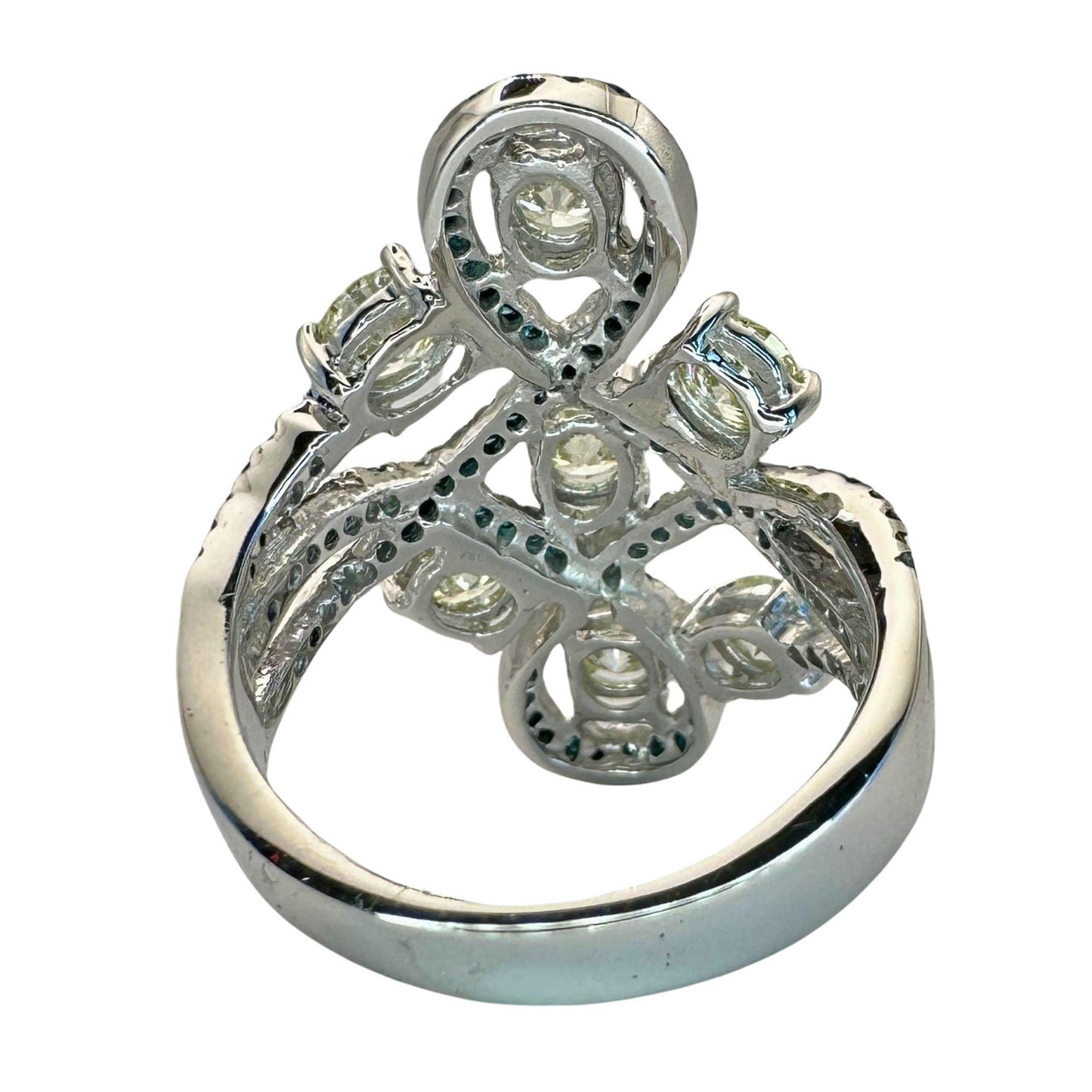 18K White and Blue Diamond Ring