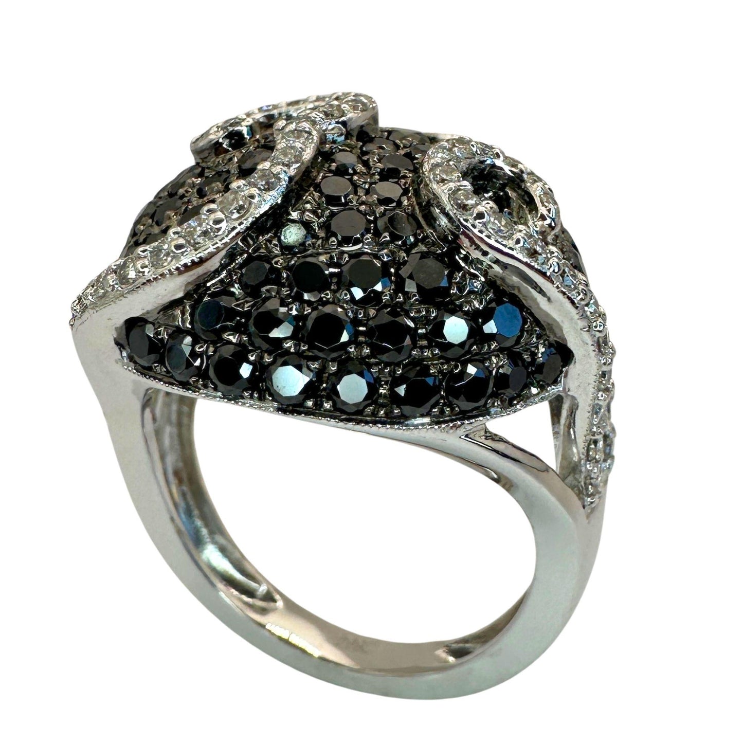 18k Black and White Diamond Ring