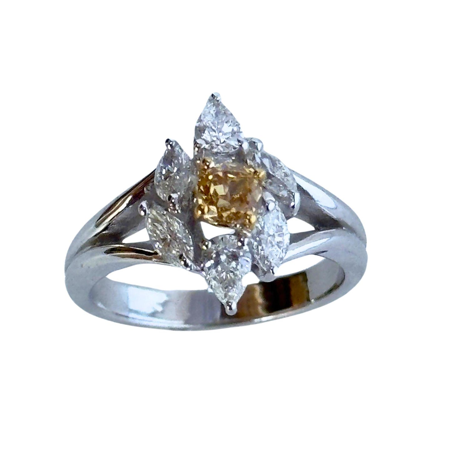 18k White and Yellow Diamond Ring