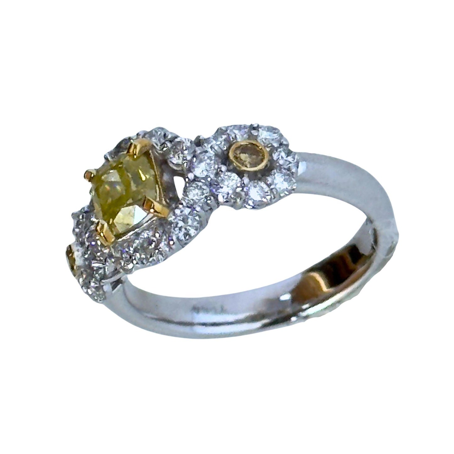 18k White and Yellow Diamond Ring