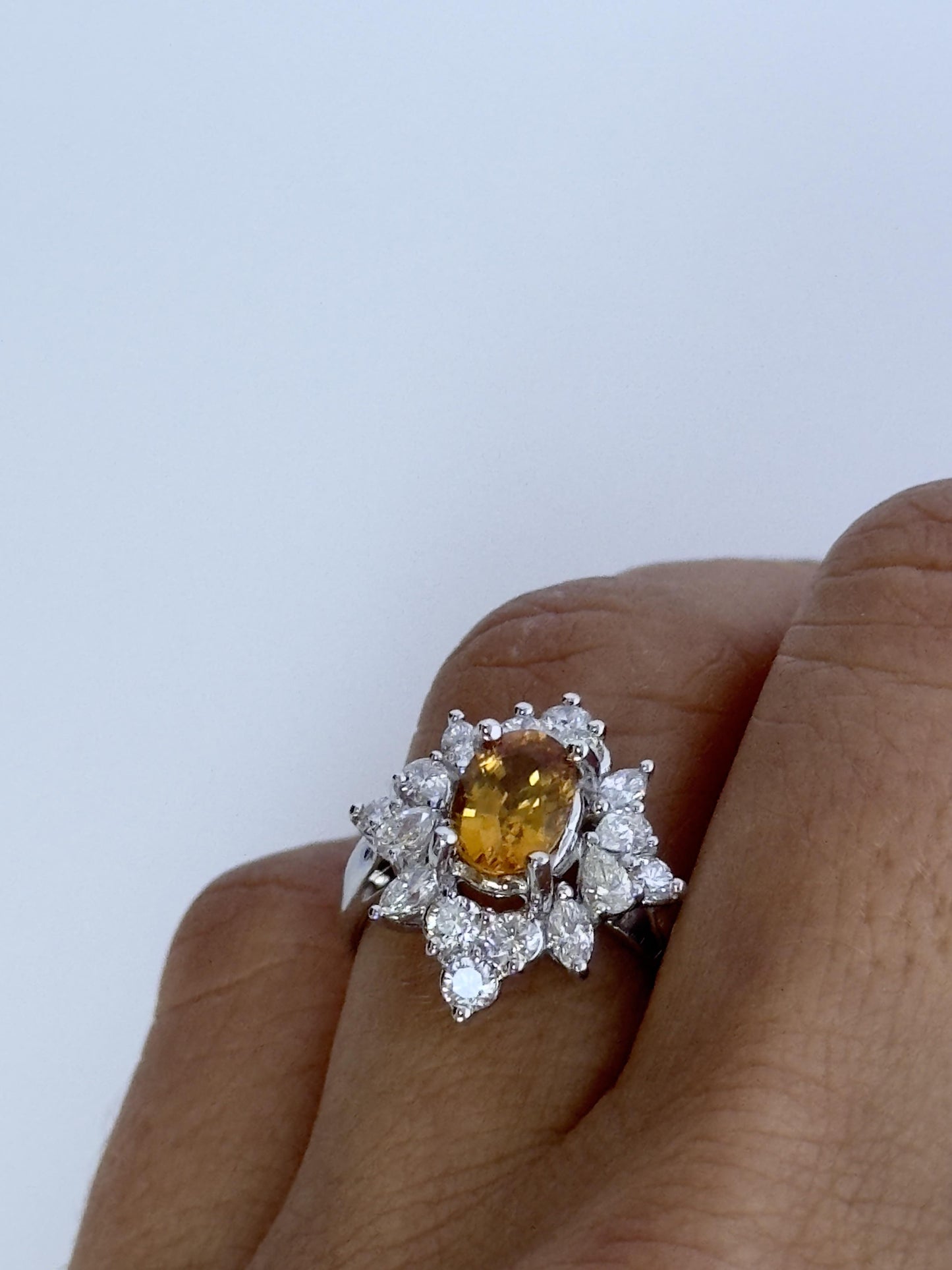 18k White and Yellow Sapphire Ring