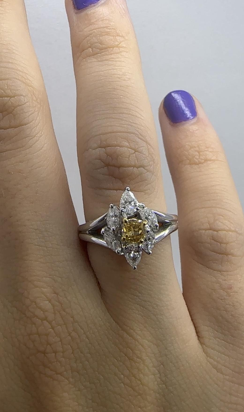 18k White and Yellow Diamond Ring