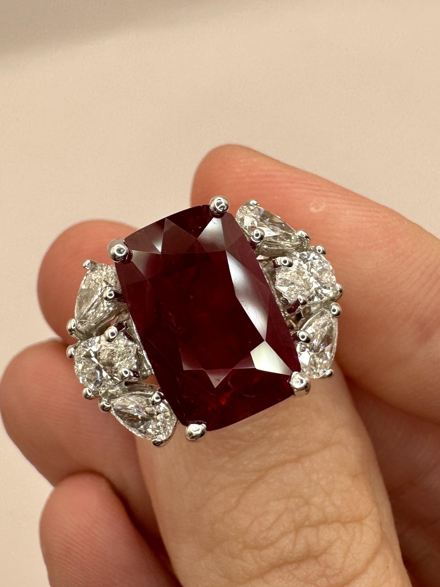 18k Diamond and Ruby Ring