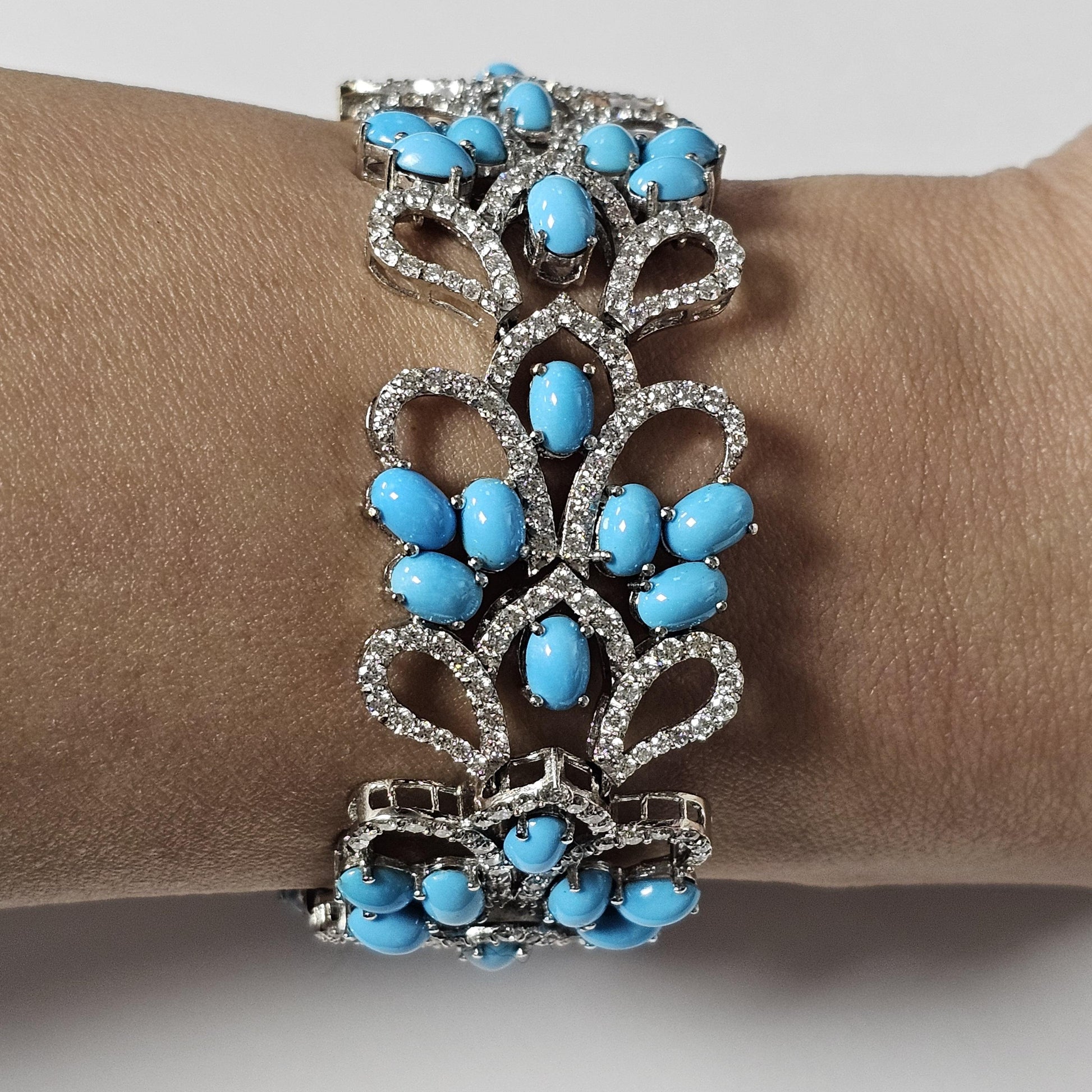 18K White Gold Diamond and Persian Turquoise Bracelet