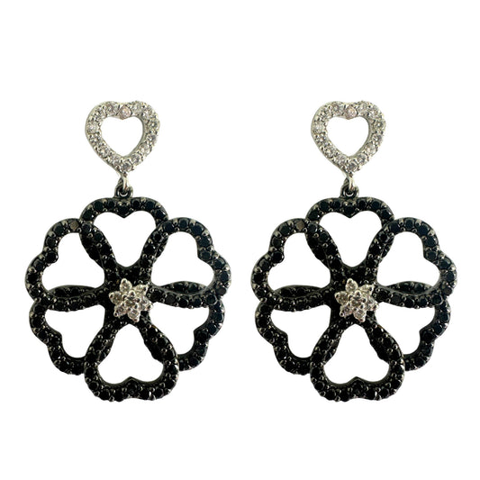 18k Black and White Diamond Flower Earrings