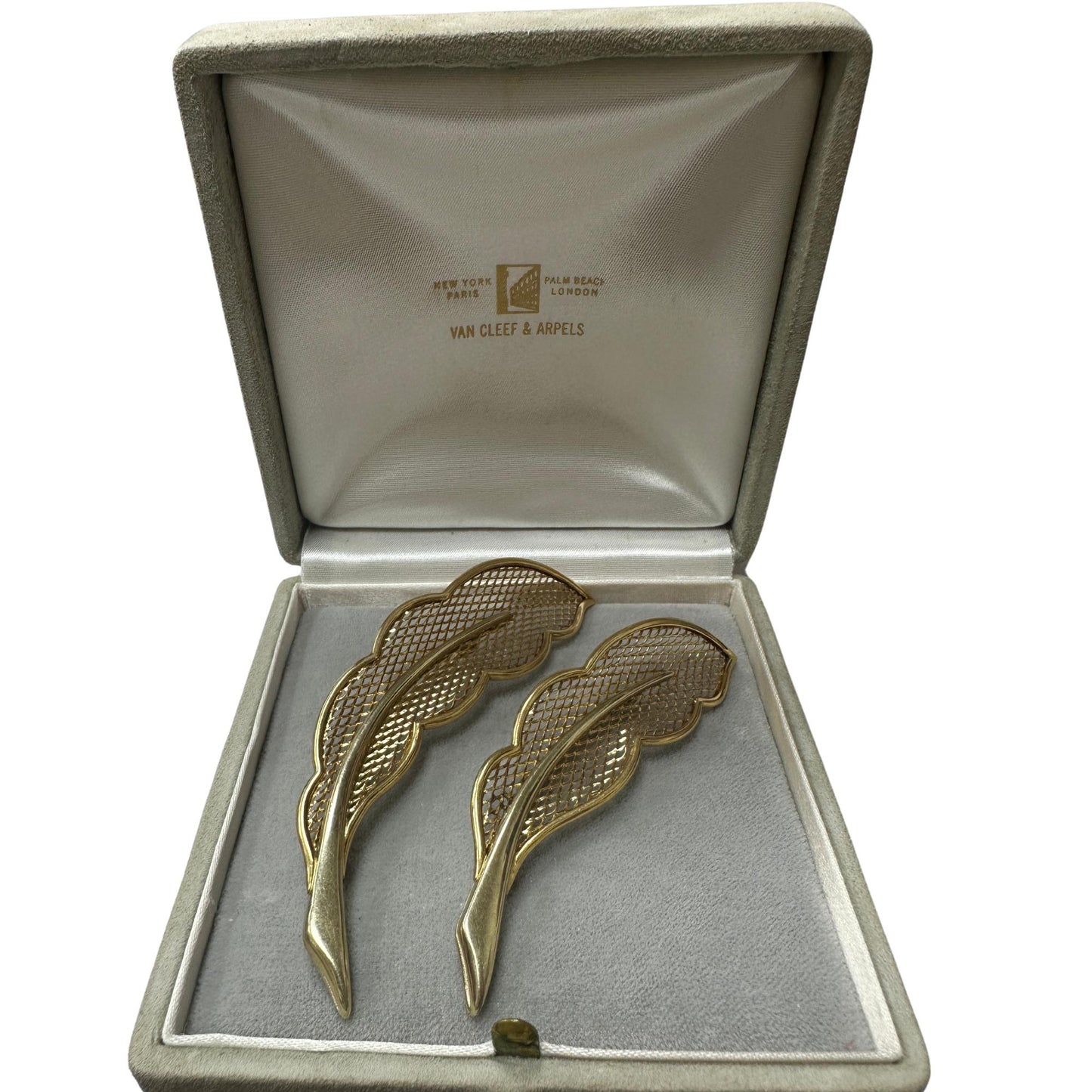 Pair of Estate 18k Van Cleef and Arpels Feather Brooches