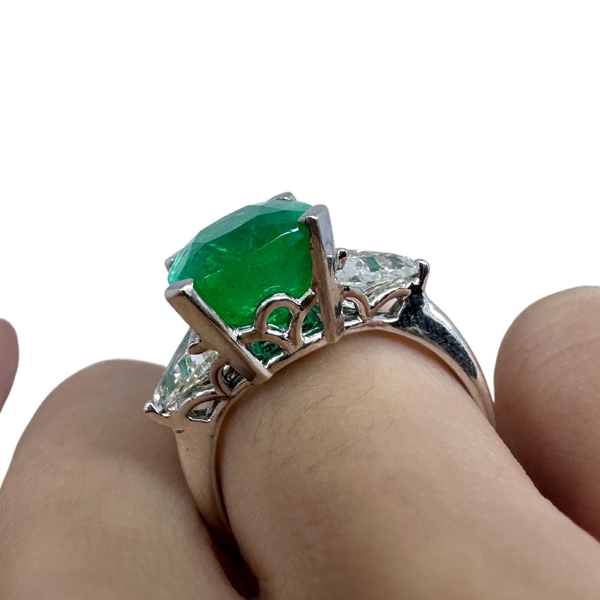 18k White Gold Columbian Cushion Natural Emerald and Trillion Cut Diamond Ring