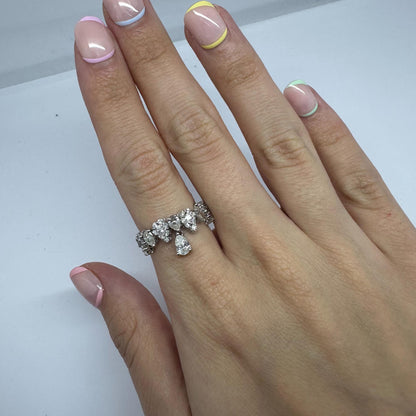 18K White Gold Pear Cut Diamond Dangling Band Ring