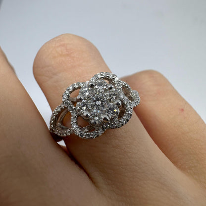 18K White Gold Diamond Ring