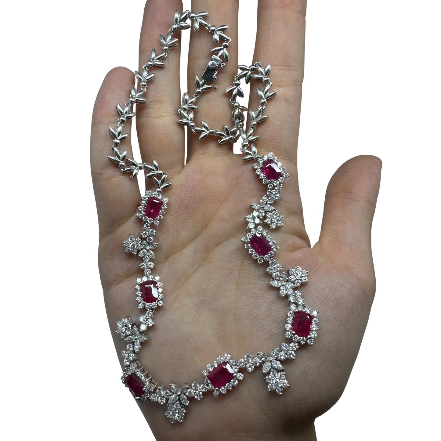 18K White Gold Diamond and Ruby Choker Necklace - 15 inches