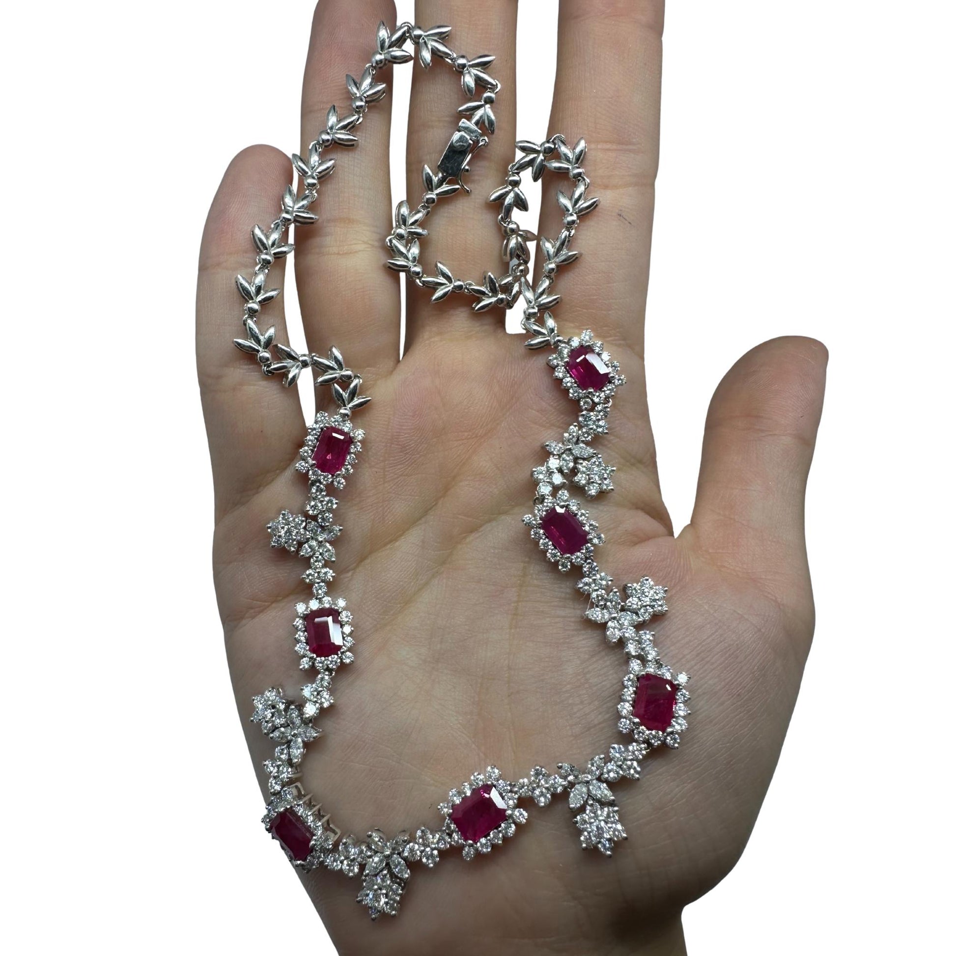 18K White Gold Diamond and Ruby Choker Necklace - 15 inches