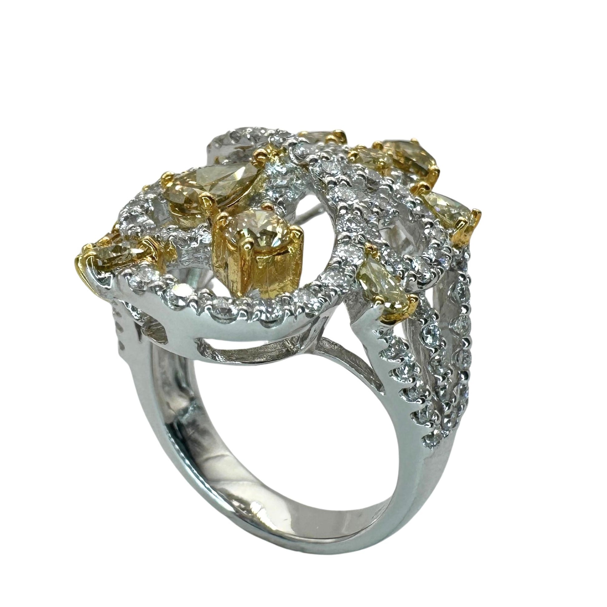 18K Two Tone Yellow and White Diamond Cocktail Ring - Size 6.5