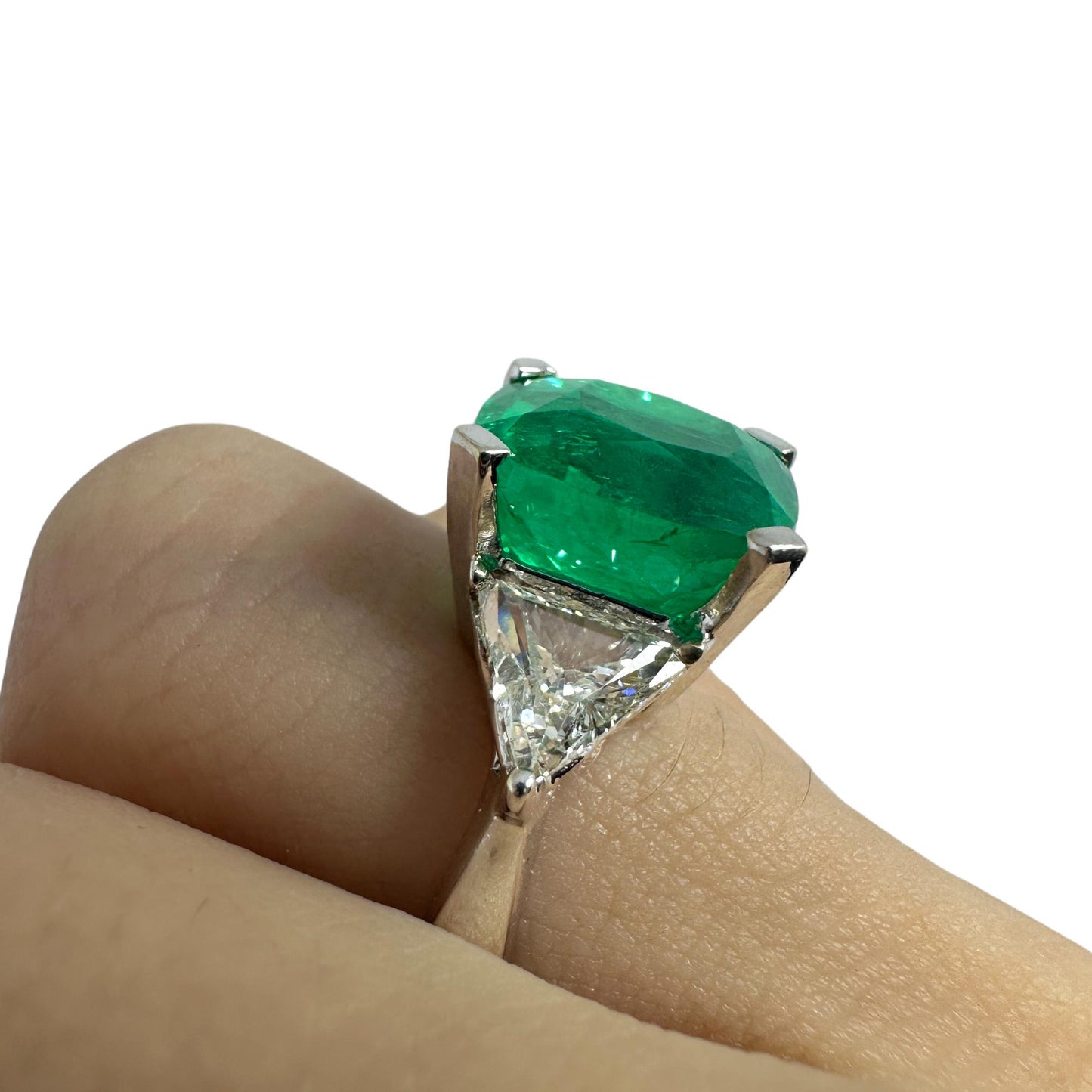 18k White Gold Columbian Cushion Natural Emerald and Trillion Cut Diamond Ring