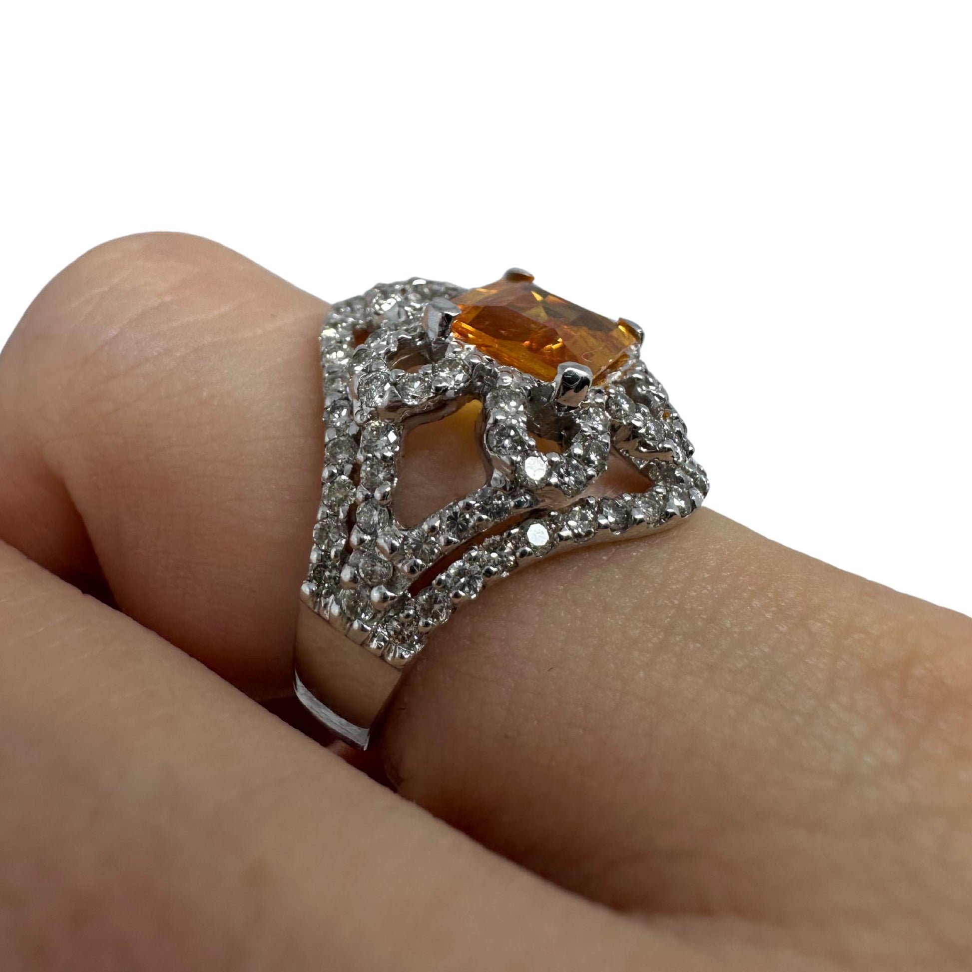 18k White Gold Yellow Sapphire and Diamond Flower Ring