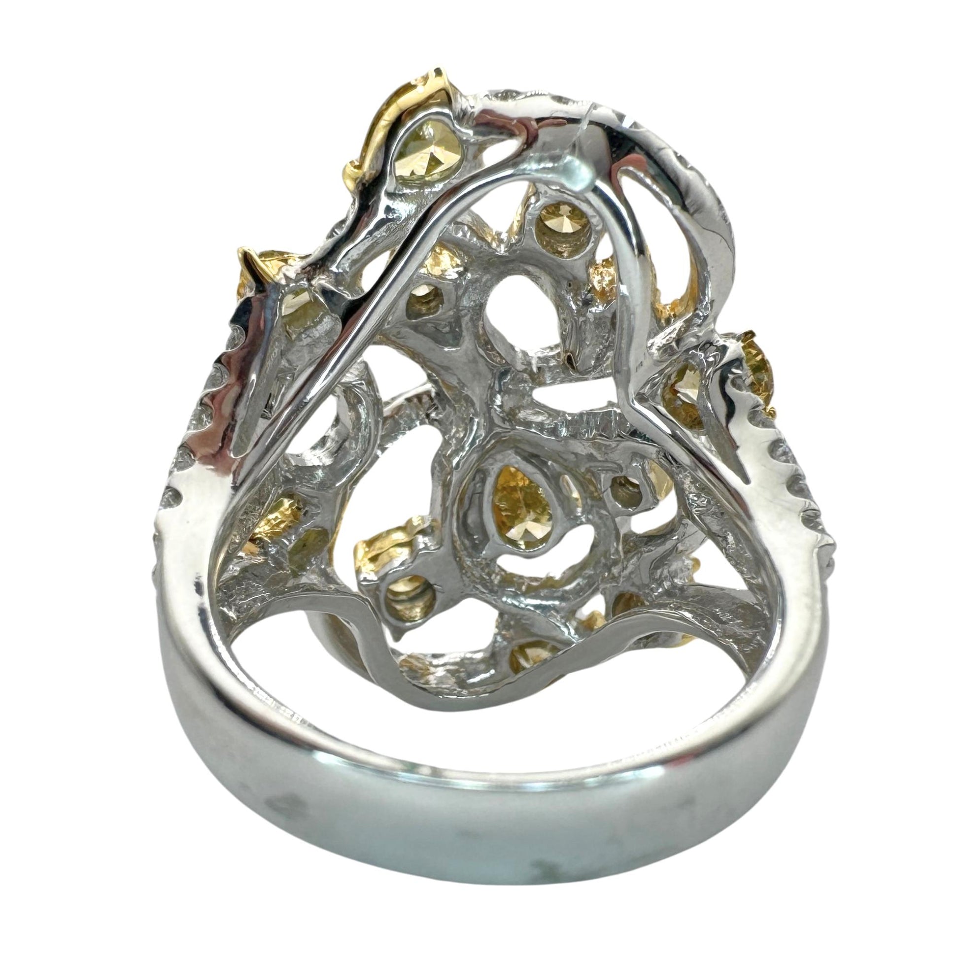 18K Two Tone Yellow and White Diamond Cocktail Ring - Size 6.5