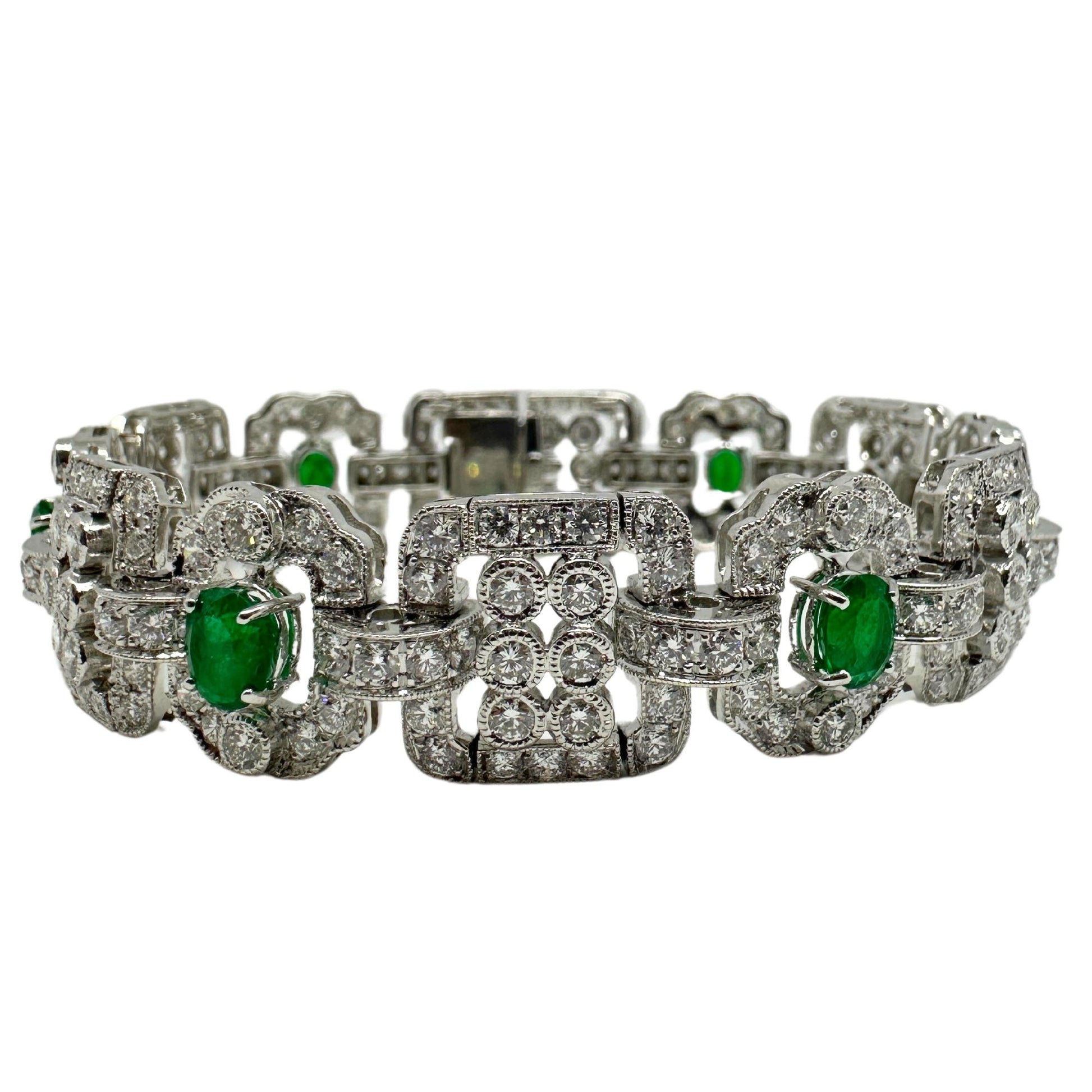 18K White Gold Diamond and Emerald Bracelet