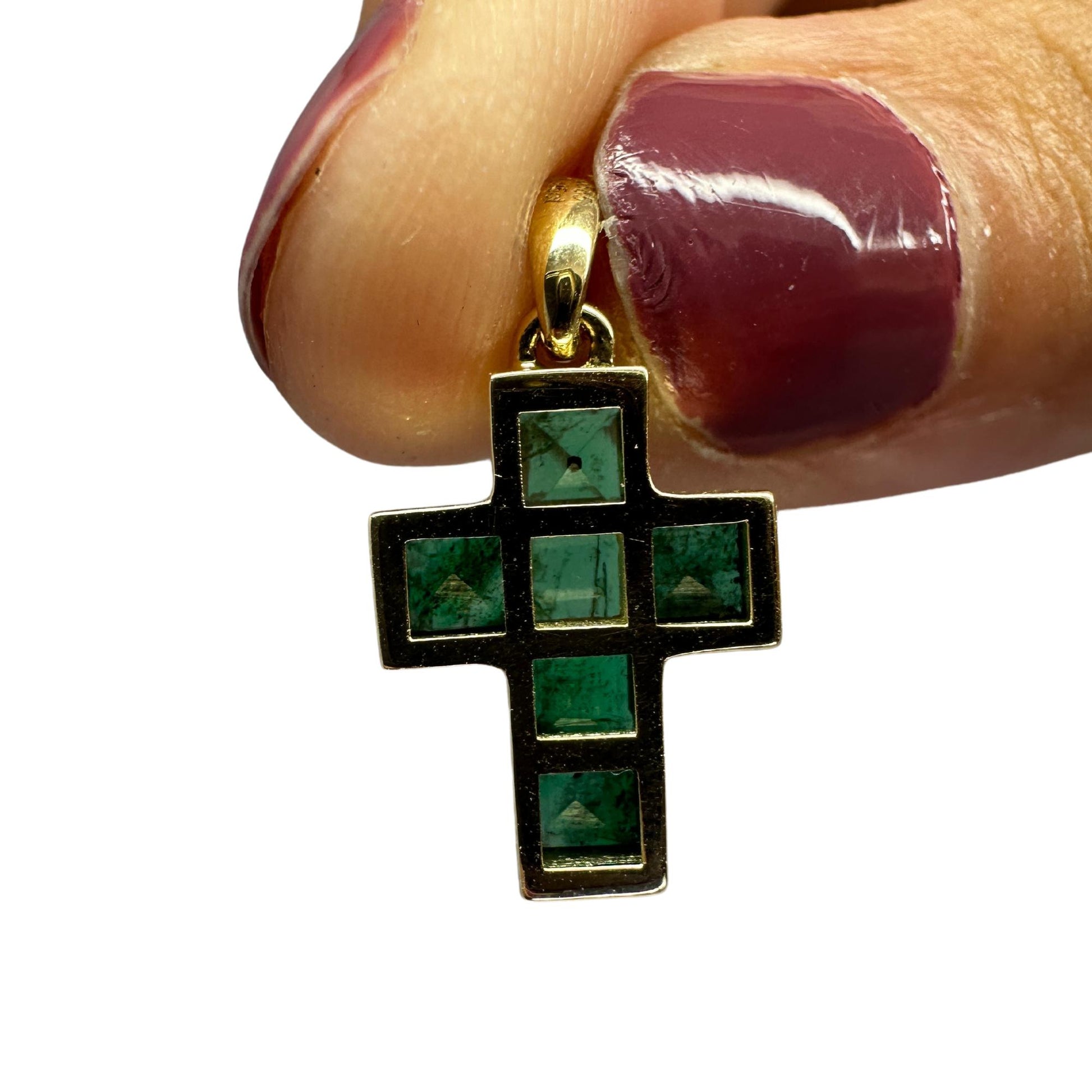 14K 0.95 Carat Emerald Cross Pendant