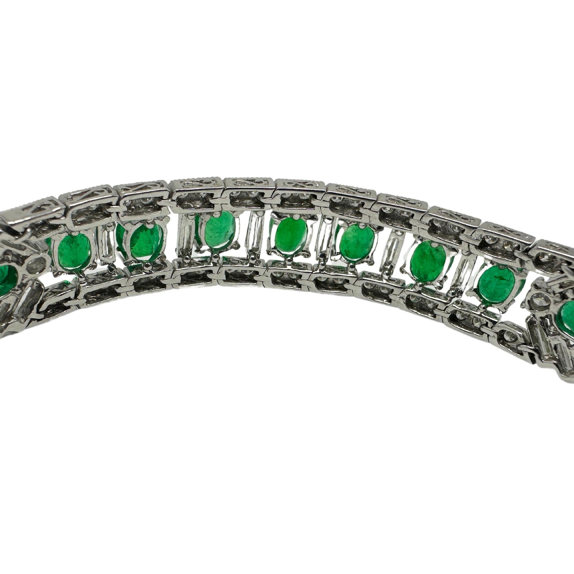 18K Diamond and Emerald Bracelet