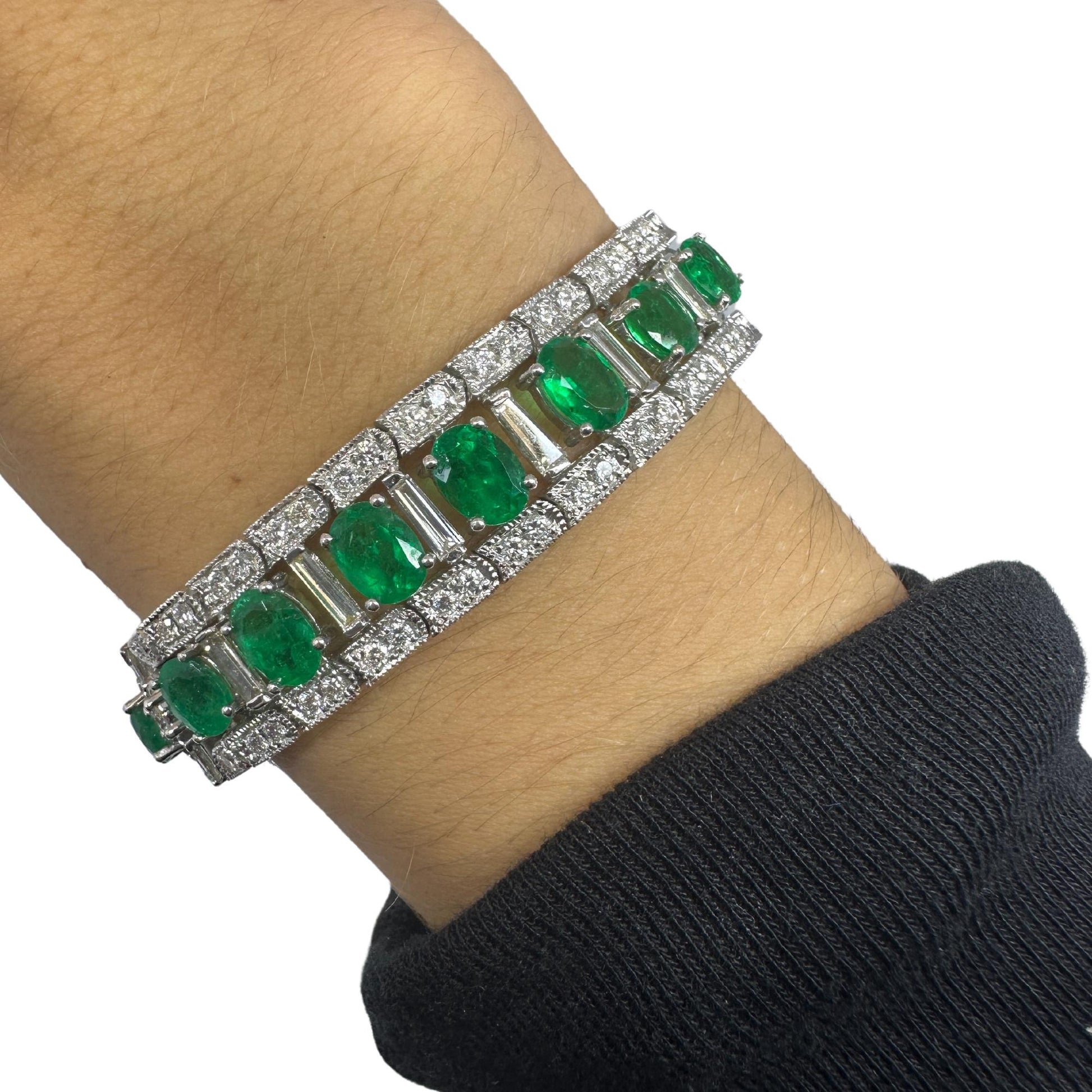 18K Diamond and Emerald Bracelet