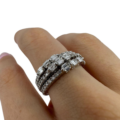 18K White Gold Emerald Cut Diamond Band Ring.