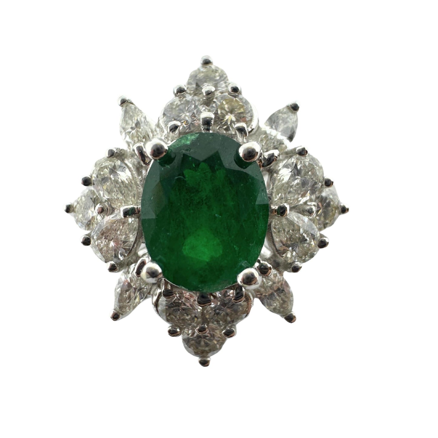 18k White Gold Diamond and Emerald Ring