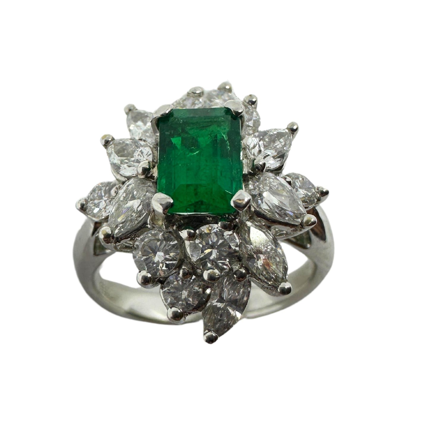 18k White Gold Diamond and Emerald Ring