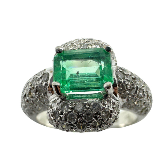 18k White Gold Diamond and Emerald Ring