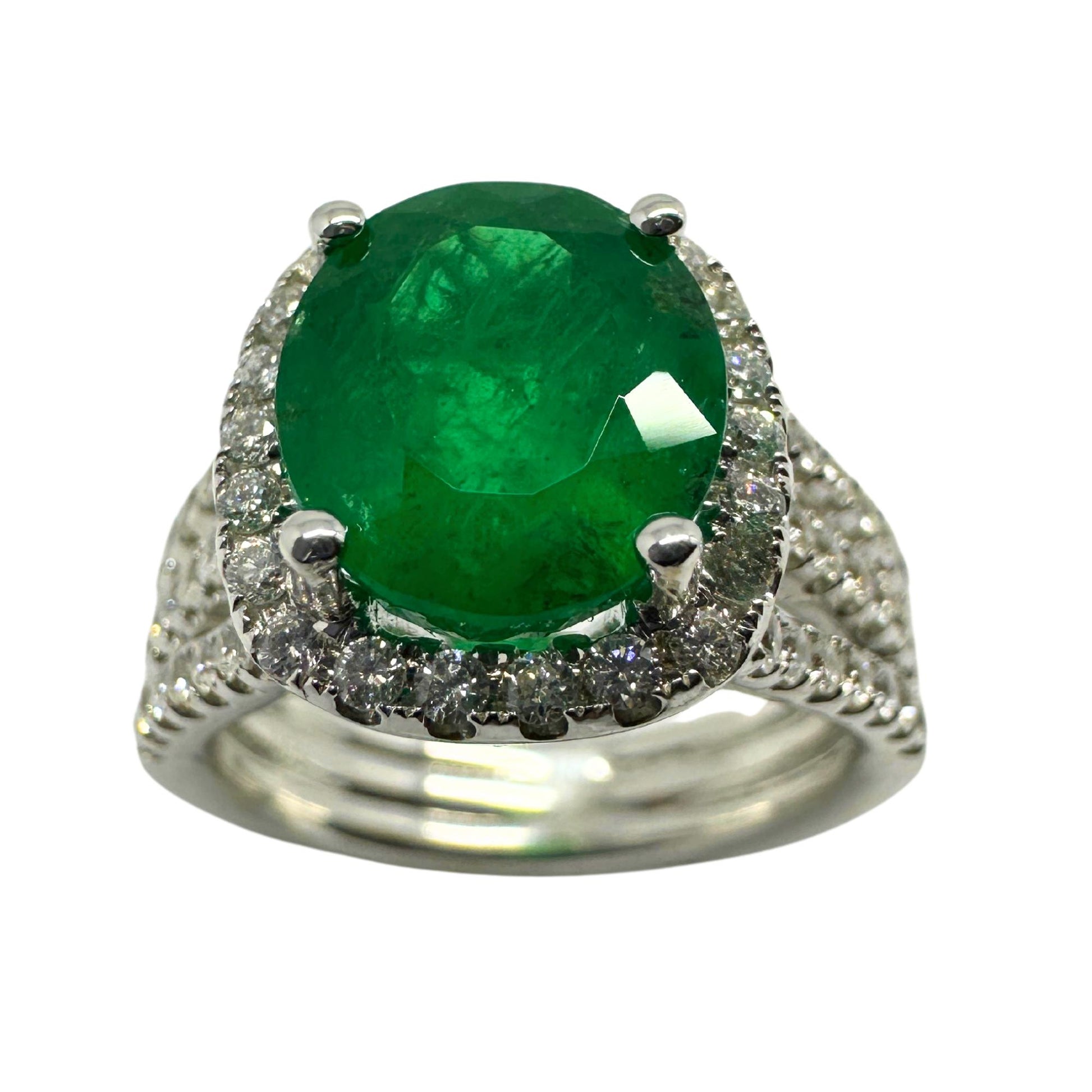 18k White Gold Diamond and Emerald Ring